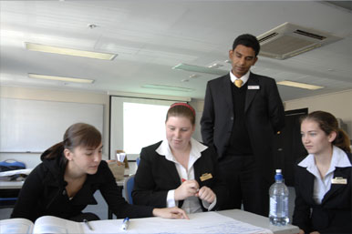 Blue Mountains Hotel School Logo